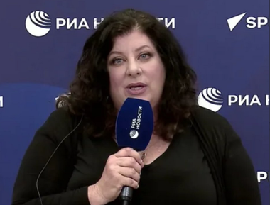 Americanca Tara Reade, care l-a acuzat pe Biden de agresiune sexuală în campania electorală din 2020, îi cere lui Putin cetăţenia rusă