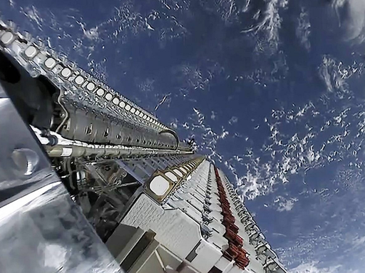 Pentagonul cumpără serviciile Starlink pentru Ucraina