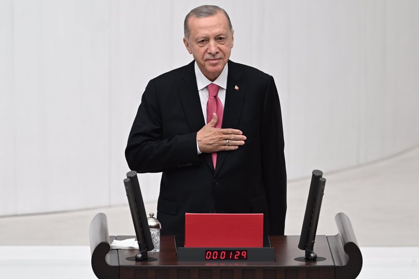 Recep Tayyip Erdogan a depus jurământul pentru un nou mandat de preşedinte al Turciei – VIDEO