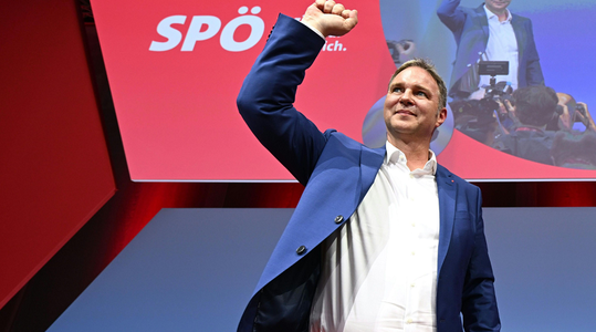 Scandal electoral în Austria, unde Partidul Social-Democrat anunţă la două zile după vot că a inversat rezultatele obţinute de către cei doi candidaţi la şefia formaţiunii. Hans Peter Doskozil iese din viaţa politică după ce şi-a sărbătorit ”victoria” tot