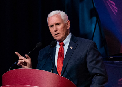 Fostul vicepreşedinte american Mike Pence şi-a oficializat candidatura pentru Casa Albă