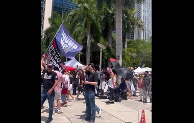 Susţinătorii lui Trump se adună în faţa tribunalului din Miami unde fostul preşedinte are prima înfăţişare în cazul documentelor clasificate - VIDEO