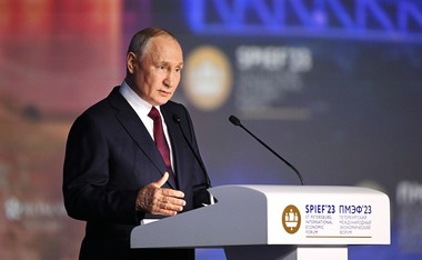 UPDATE - Arme nucleare tactice ale Rusiei sunt deja în Belarus, anunţă Putin. El spune că are o părere negativă despre folosirea acestora, dar precizează în ce condiţii ar face-o