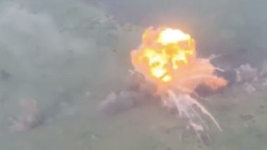 Rusia susţine că a detonat de la distanţă un tanc încărcat cu explozibili, într-o tactică aparent nouă
