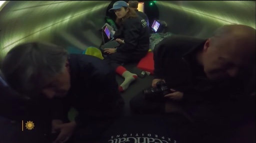 Fără scaune şi cu o singură toaletă. Cum este în interiorul submarinului dispărut Titanic - VIDEO