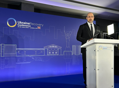 Contraofensiva ucraineană ”va lua timp”, anunţă la Conferinţa de Londra Şmîhal, evocând ”operaţiuni inteligente”. ”Noi ne batem după regulile NATO”, dă el asigurări. Şoigu afirmă că forţele ucrainene se regrupează după ce au suferit pierderi