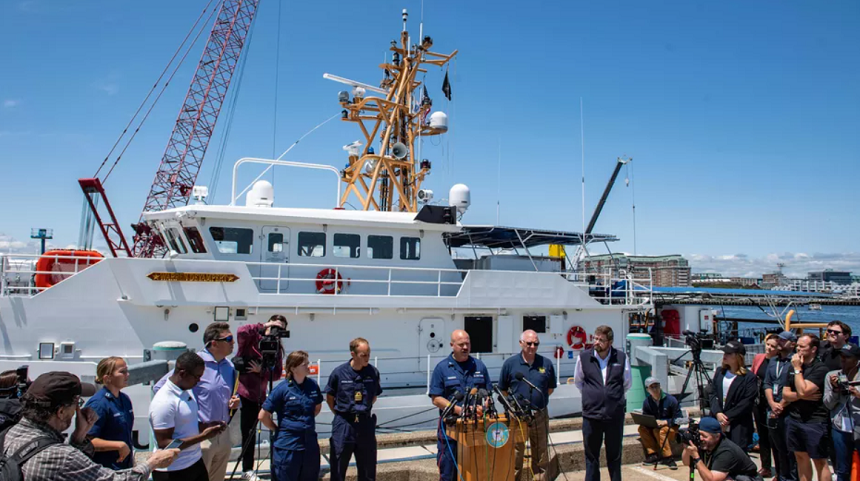 Căutările submarinului turistic Titan continuă, după o presupusă epuizare a oxigenului la bord, cu doi roboţi submarini