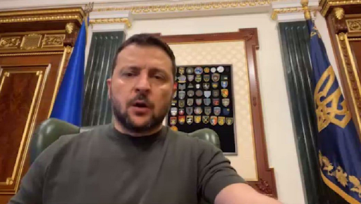 Ministerul ucrainean al Sănătăţii îi îndeamnă pe ucraineni să nu intre în panică, după ce Zelenski acuză Moscova de pregătirea unui ”atentat terorist” la Centrala Nucleară Zaporojie, o ieşire care îngrijorează populaţia. Rusia, ”o maimuţă cu grenadă”
