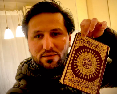 Poliţia suedeză autorizează o adunare la care Salwan Momika vrea să ardă un Coran, în faţa Marii Moschei din Stockholm, în prima zi a celei mai mari sărbători musulmane, Eid al-Adha, cu doar câteva zile înainte de summitul NATO de la Vilnius