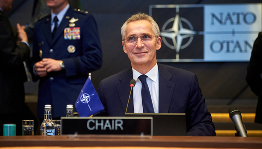 NATO a decis prelungirea cu un an a mandatului secretarului general Jens Stoltenberg