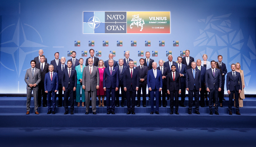 UPDATE - Summitul NATO de la Vilnius: Ucraina este invitată să adere la NATO, fără MAP, „când condiţiile o vor permite” /  Reacţia lui Zelenski, care s-a adresat mulţimii la Vilnius / Miercuri, primul Consiliu NATO-Ucraina