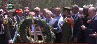 Mahmoud Abbas efectuează o rară vizită în tabăra de refugiaţi Jenin, după aproape zece ani, în urma unei operaţiuni israeliene sângeroase de 48 de ore