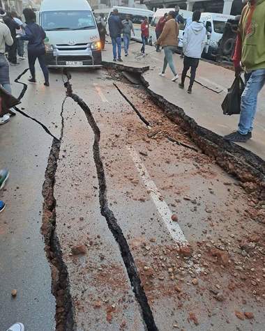 Explozie misterioasă la Johannesburg, soldată cu 40 de răniţi - VIDEO