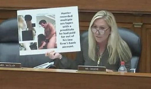 Trumpista Marjorie Taylor Greene dezvăluie în Congres fotografii pornografice ale fiului preşedintelui SUA, Hunter Biden