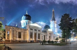 Un mort şi 18 răniţi într-un nou atac al Rusiei la Odesa în care a fost lovită inclusiv catedrala din oraş