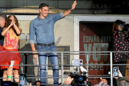 Spania, în suspans după alegerile legislative, începe negocieri pentru a evita noi  alegeri