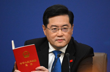 UPDATE-Qin Gang, demis din funcţia de ministru chinez de Externe şi înlocuit cu predecesorul său Wang Yi. Pan Gongsheng, un economist, numit la şefia Băncii centrale