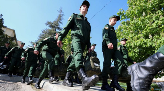 Rusia creşte limita serviciului militar obligatoriu de la 27 la 30 de ani