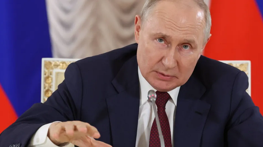 Putin îşi apără reprimarea societăţii civile şi vocilor critice, ”necesară” în timpul Războiului din Ucraina