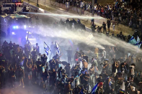 Mii de israelieni, din nou în stradă în toată ţara împotriva reformei judiciare a lui Netanyahu