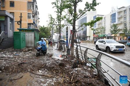 20 de morţi la Beijing şi în nordul Chinei, după cea mai gravă furtună din ultimul deceniu 