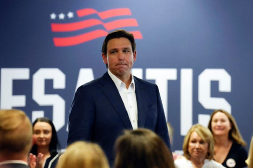 Republicanul Ron DeSantis şi-a destituit şeful de campanie, în căutarea unui moment care să-l relanseze în cursa pentru preşedinţie. Considerat principalul rival al lui Trump, el este cu mult în urma fostului preşedinte în sondaje 