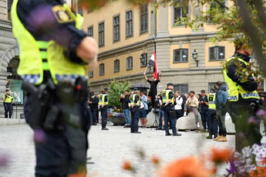 Marea Britanie îşi avertizează cetăţenii în legătură cu posibile atacuri teroriste în Suedia
