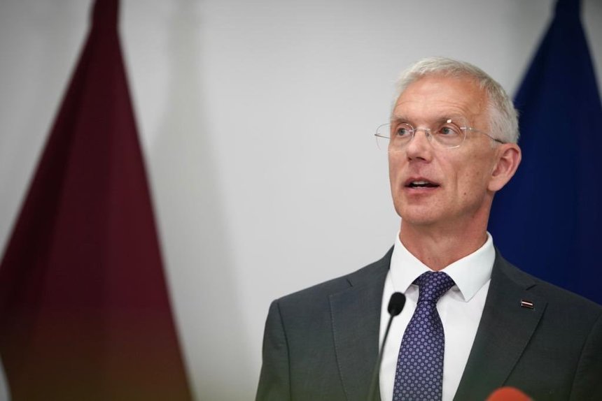 Premierul Letoniei îşi anunţă demisia