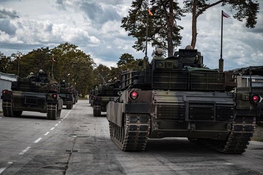 Polonia organizează cea mai mare paradă militară din ultimele decenii, pe măsură ce influenţa sa creşte în Europa. Expert: Vor fi superputerea militară europeană a UE şi a NATO
