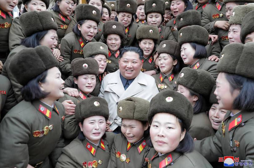 Putin îl felicită pe dictatorul nord-coreean Kim Jong Un de Ziua Eliberării şi elogiază Armata Roşie care a luptat împotriva ”colonialismului japonez”