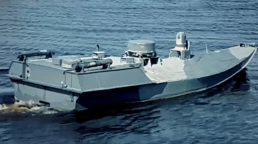 Ce poate face "Sea Baby", drona navală dezvoltată de ucraineni. Serviciile de securitate au furnizat imagini din timpul atacului de luna trecută asupra podului Kerci. SBU îl avertizează pe Putin că vor urma şi alte lovituri - VIDEO