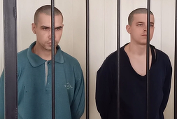 Cinci militari ucraineni, condamnaţi la pedepse grele cu închisoarea, cuprinse între 12 şi 24 de ani, de către separatişti ucraineni proruşi din Doneţk, anunţă Comitetul rus de anchetă. Trei făceau parte din Regimentul Azov