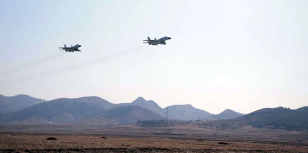 Phenianul ordonă unor avioane de vânătoare ”să efectueze o ieşire de urgenţă”, în urma unei ”intruziuni” americane