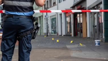 Doi militari americani, suspectaţi de un omor la un bâlci, în orăşelul Wittlich, în vestul Germaniei, predaţi autorităţilor americane