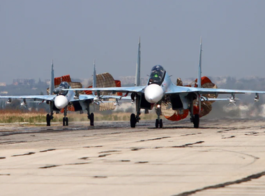 Rusia anunţă că a distrus o navă ucraineană de recunoaştere la Marea Neagră, cu un avion de tip Su-30, în zona unor instalaţii ruse de producţie de gaze naturale