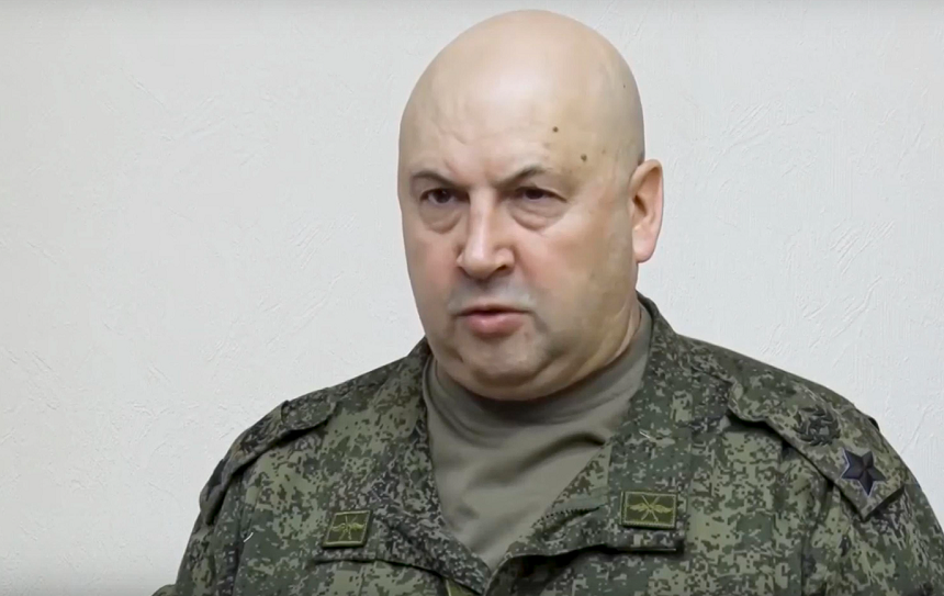 Un cunoscut jurnalist rus afirmă că generalul Surovikin a fost demis din funcţia de şef al forţelor aerospaţiale