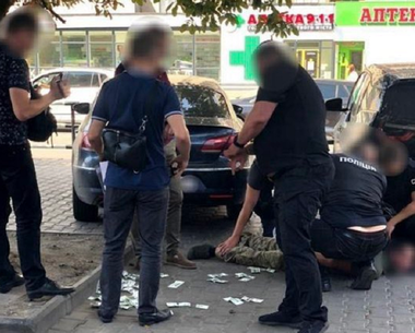 Percheziţii împotriva corupţiei, în peste 200 de centre de înrolare în armata ucraineană