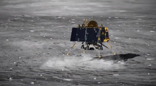 UPDATE-Chandrayaan-3 aselenizează cu succes în apropierea Polului de Sud al Lunii, o misiune istorică