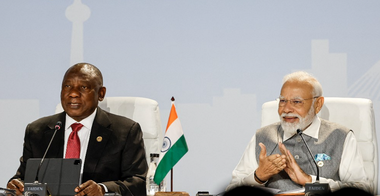 UPDATE-BRICS primeşte şase noi membri, Iranul, Argentina, Egiptul, Etiopia, Arabia Saudită şi EAU de la 1 ianuarie 2024, anunţă Cyril Ramaphosa la summitul de la Johannesburg