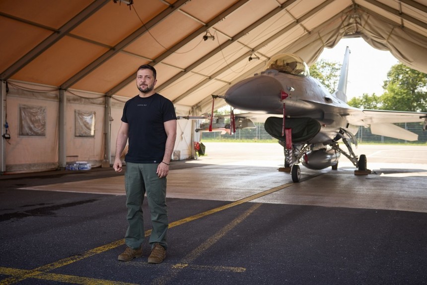 Pentagonul anunţă că piloţii ucraineni vor fi antrenaţi pentru F-16 şi în SUA, începând din octombrie