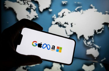 Giganţii Internetului, supuşi începând de vineri, în UE, regulilor fără precedent în lume ale Digital Services Act