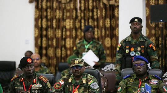 Junta din Niger îi ordonă ambasadorului Franţei Sylvain Itte să părăsească ţara în 48 de ore. Junta retractează expulzarea ambasadorilor Germanei şi Nigeriei