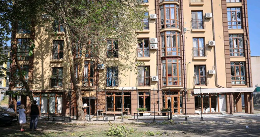 Cel puţin doi morţi şi zece răniţi în atacuri ruse în Ucraina