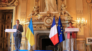 Soarta lui Prigojin arată că eventuale negocieri cu Putin sunt zadarnice, denunţă Kuleba la Paris, unde anunţă că a discutat cu întreprinderi în domeniul industriei apărării despre ”proiecte specifice de cooperare şi coproducţie ucraineano-franceze”