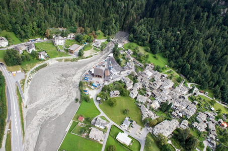 Şase case distruse în estul Elveţiei, într-o alunecare de teren