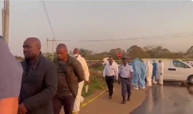 18 persoane au fost ucise de poliţie în timpul unei tentative de jaf în Africa de Sud. Schimbul de focuri a durat o oră şi jumătate