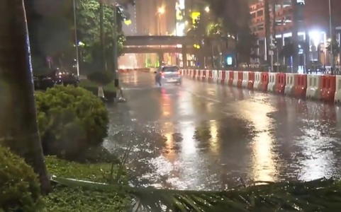 Taifunul Saola - Hong Kong şi provincia chineză Guangdong, afectate de vânturi foarte puternice - VIDEO