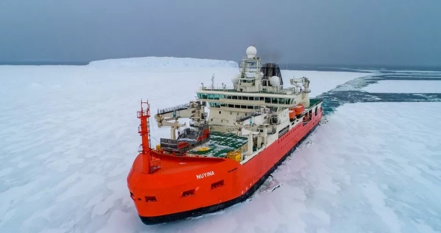 Cercetătorul bolnav din Antarctica a fost evacuat şi se află în drum spre spital