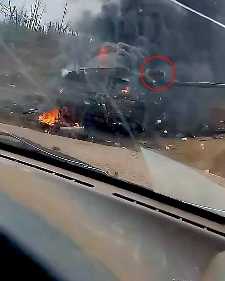 Un prim tanc britanic Challenger 2 pare să fi fost distrus de ruşi în timpul contraofensivei ucrainene - VIDEO