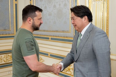 Zelenski: Ucraina şi Japonia încep discuţii pentru garanţii de securitate. Parteneriatul dintre Kiev şi Tokyo va deveni un exemplu global de protejare a vieţilor